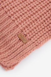 Barbour Beanie and scarf Gift Set Saltburn in Pink Rust LGS0023PI35 logo